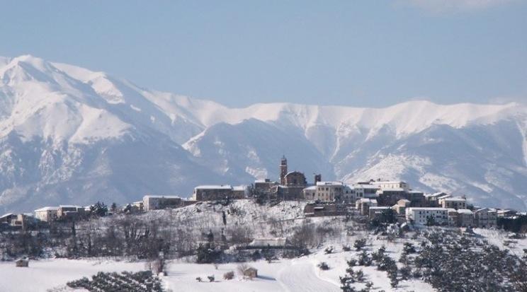 Hotel Leondoro Castel Frentano Buitenkant foto