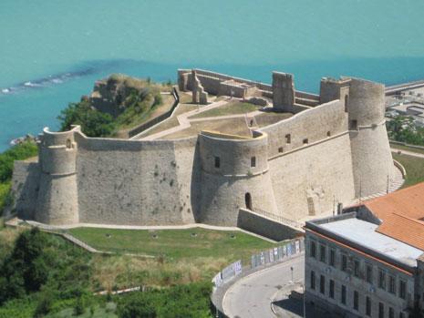 Hotel Leondoro Castel Frentano Buitenkant foto